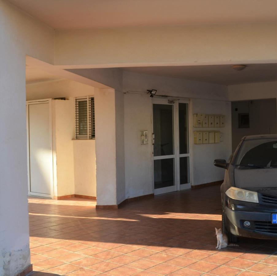 Eftichia Apartment Nea Chora Ханья Экстерьер фото